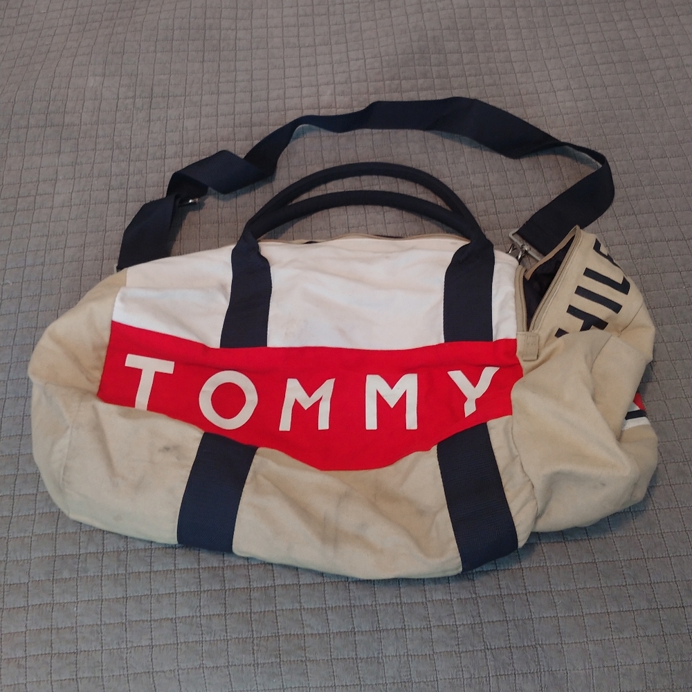 Tommy Hilfiger bag